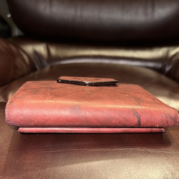 Buxton Leather Bifold Wallet - Picture 6 of 14